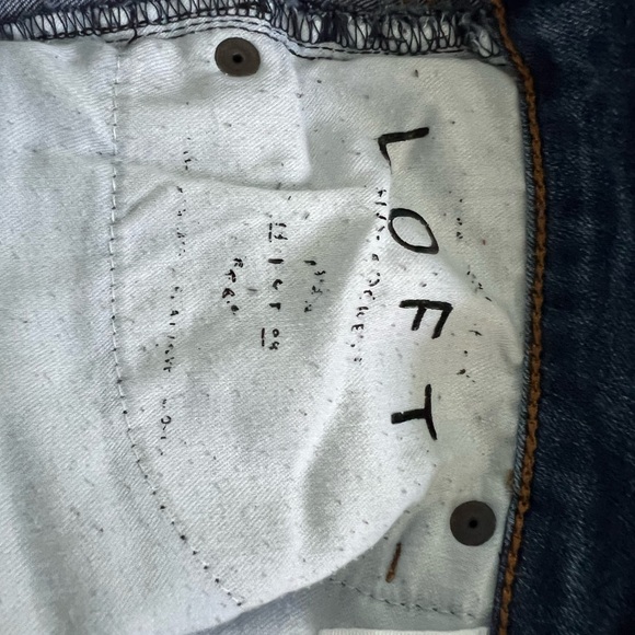 Loft Distressed Blue Jeans for Women size 26/2 - Picture 5 of 5